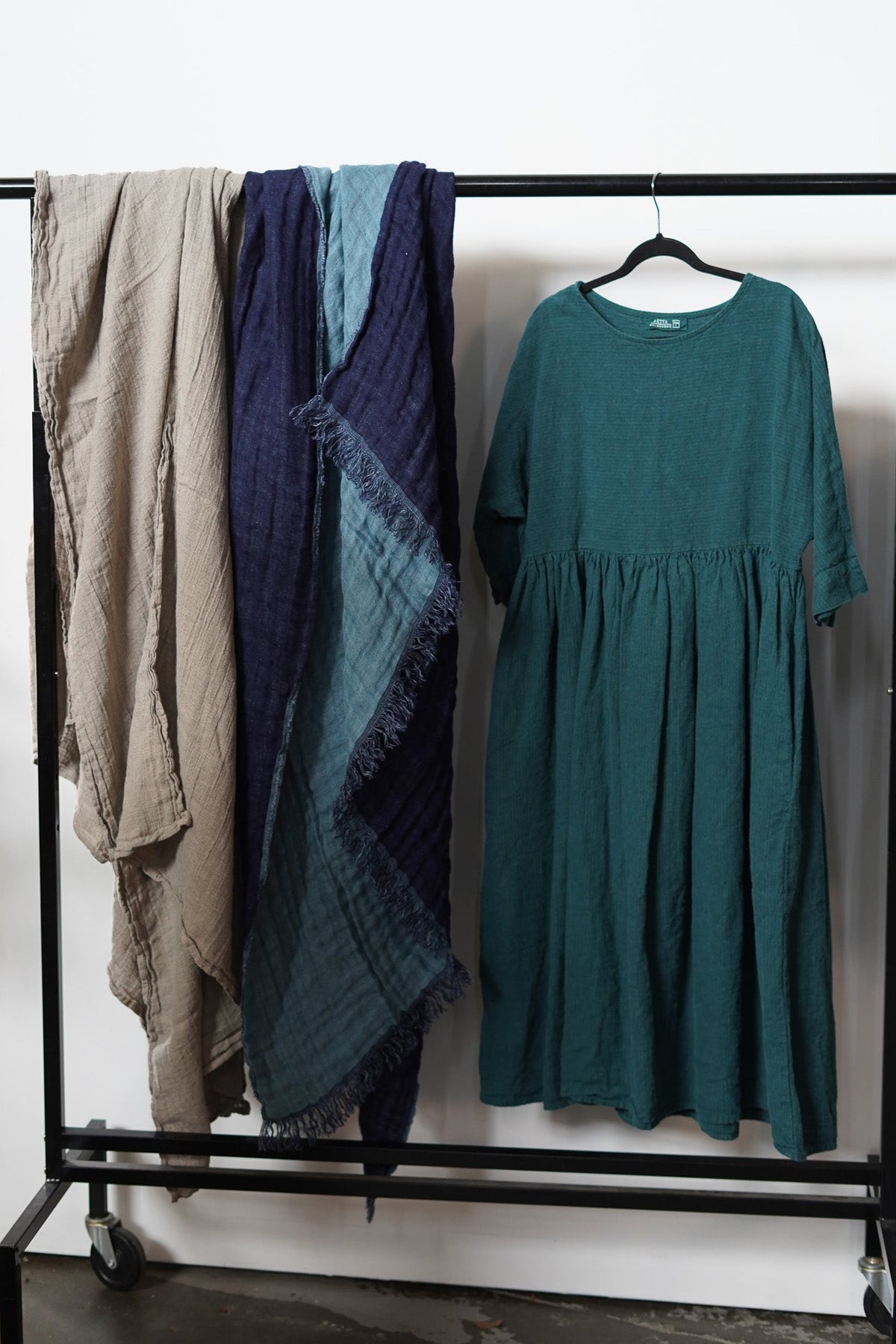 Two Toned Blanket - European Linen