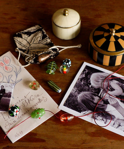 Chelsey Circus Box - Black & White