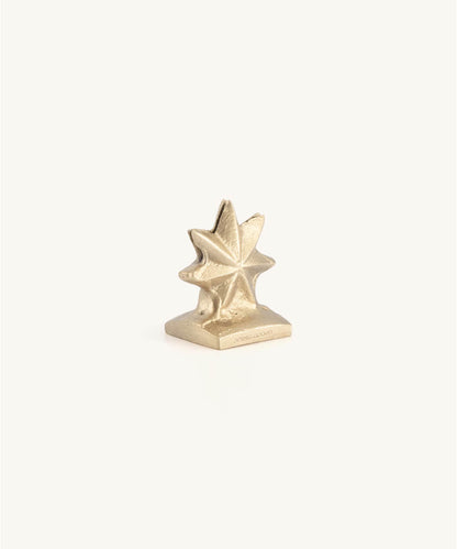 Oda Star Brass Card Holder